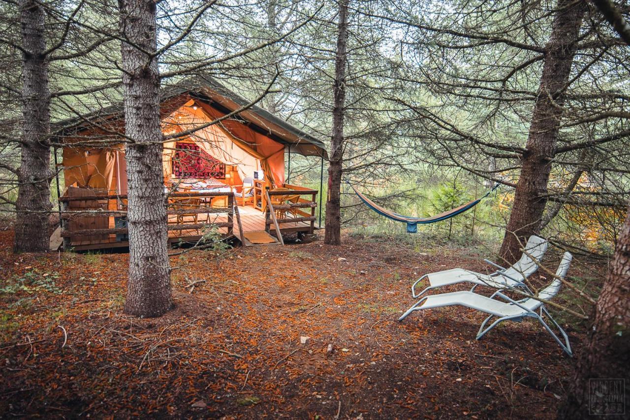 Domaine De La Vitarelle Glamping Villaniere Exterior photo
