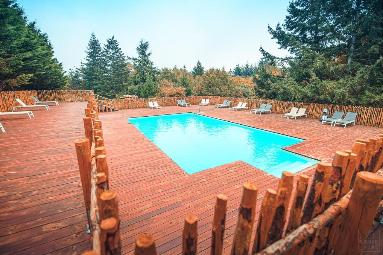 Domaine De La Vitarelle Glamping Villaniere Exterior photo