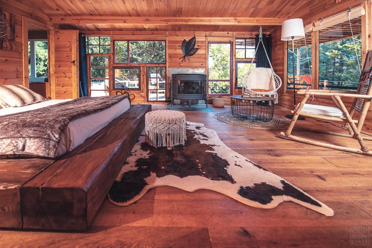 Domaine De La Vitarelle Glamping Villaniere Exterior photo