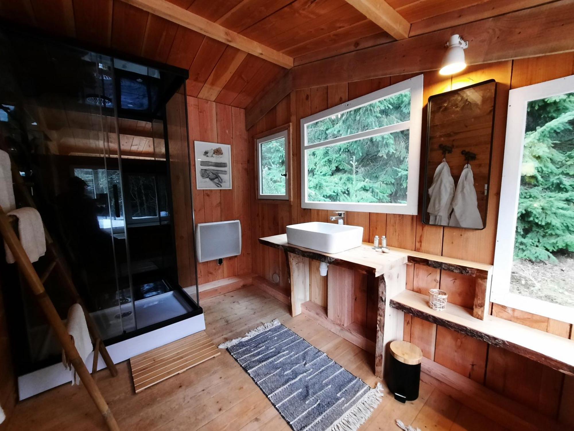 Domaine De La Vitarelle Glamping Villaniere Exterior photo