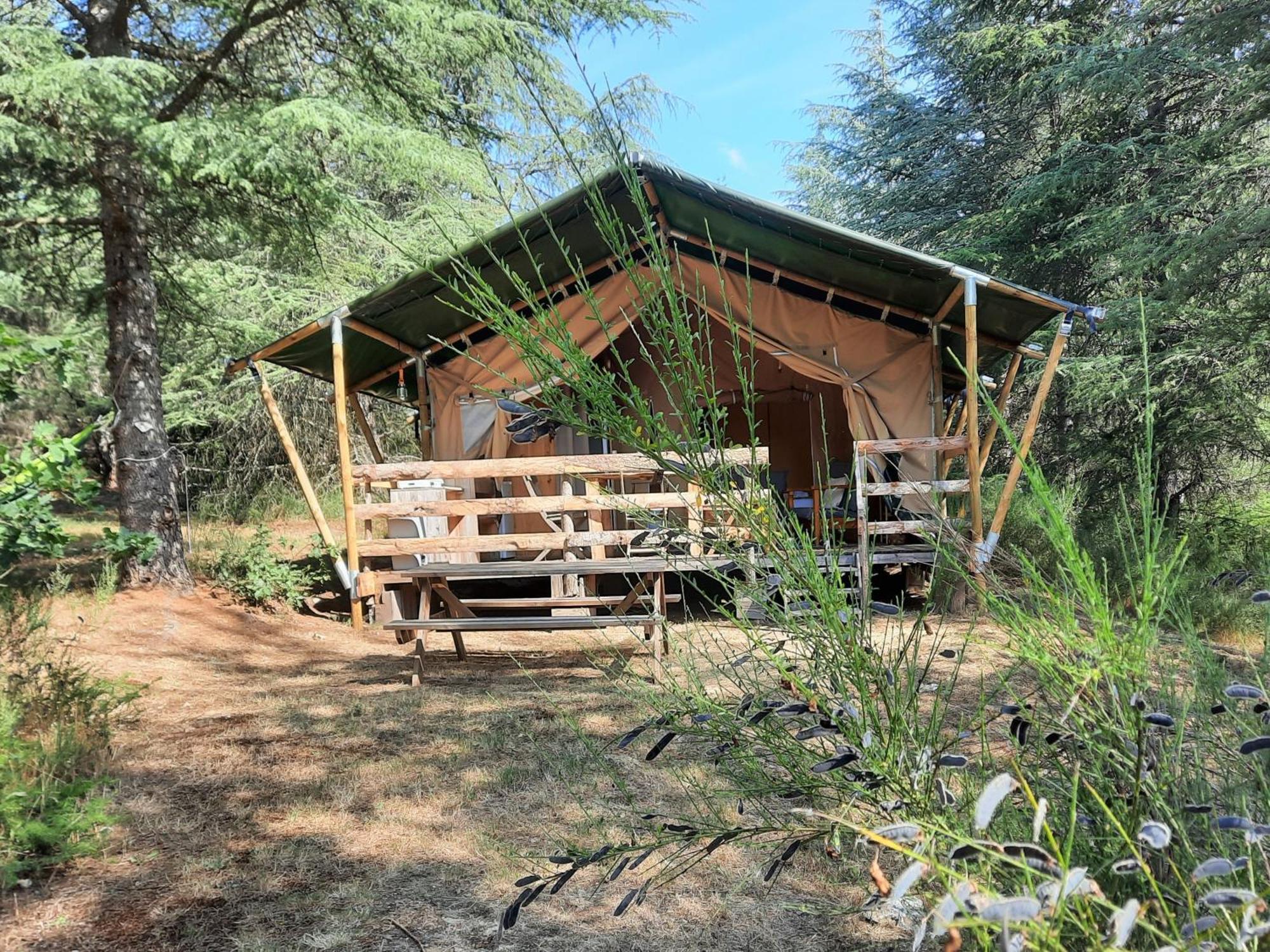 Domaine De La Vitarelle Glamping Villaniere Exterior photo